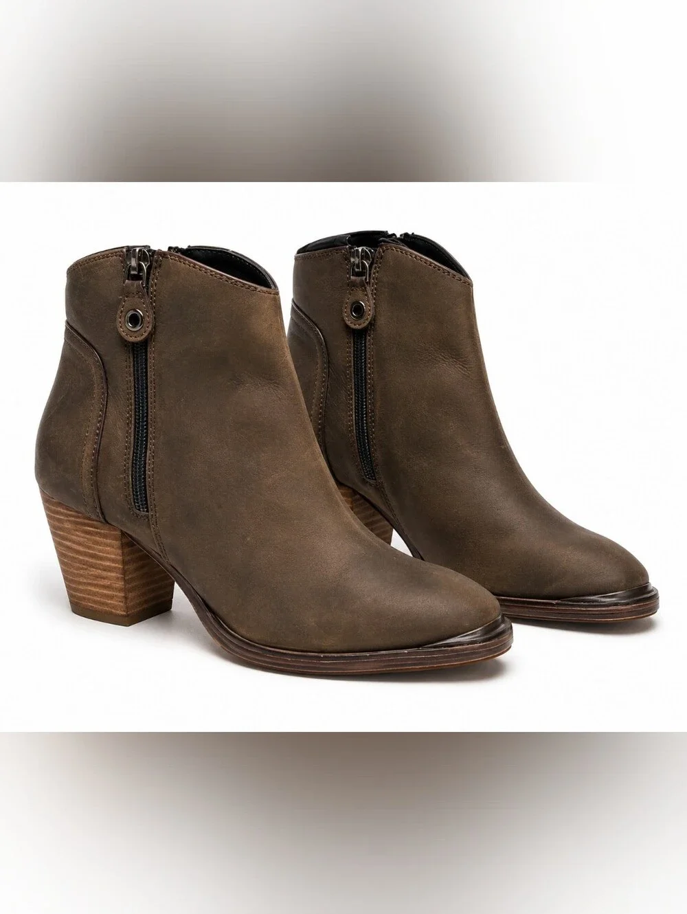Diba True Swing Brown Leather Ankle Boots Side Zip Block Heel 8.5 NWOT Western