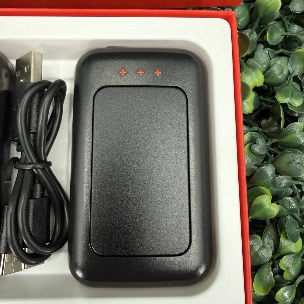 The Unbranded Brand product pack
