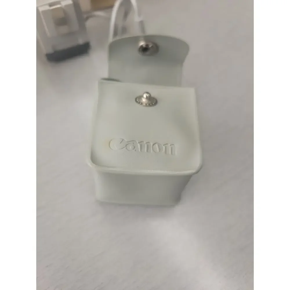 Canon disposable includes