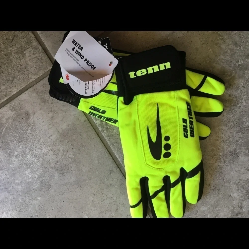 Tenn/Nike design resist