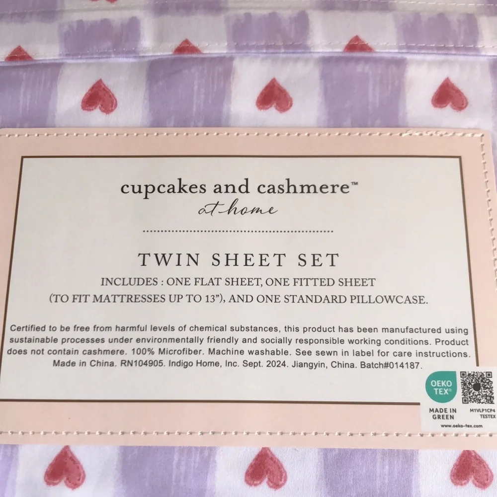 cupcakes & cashmere flat new