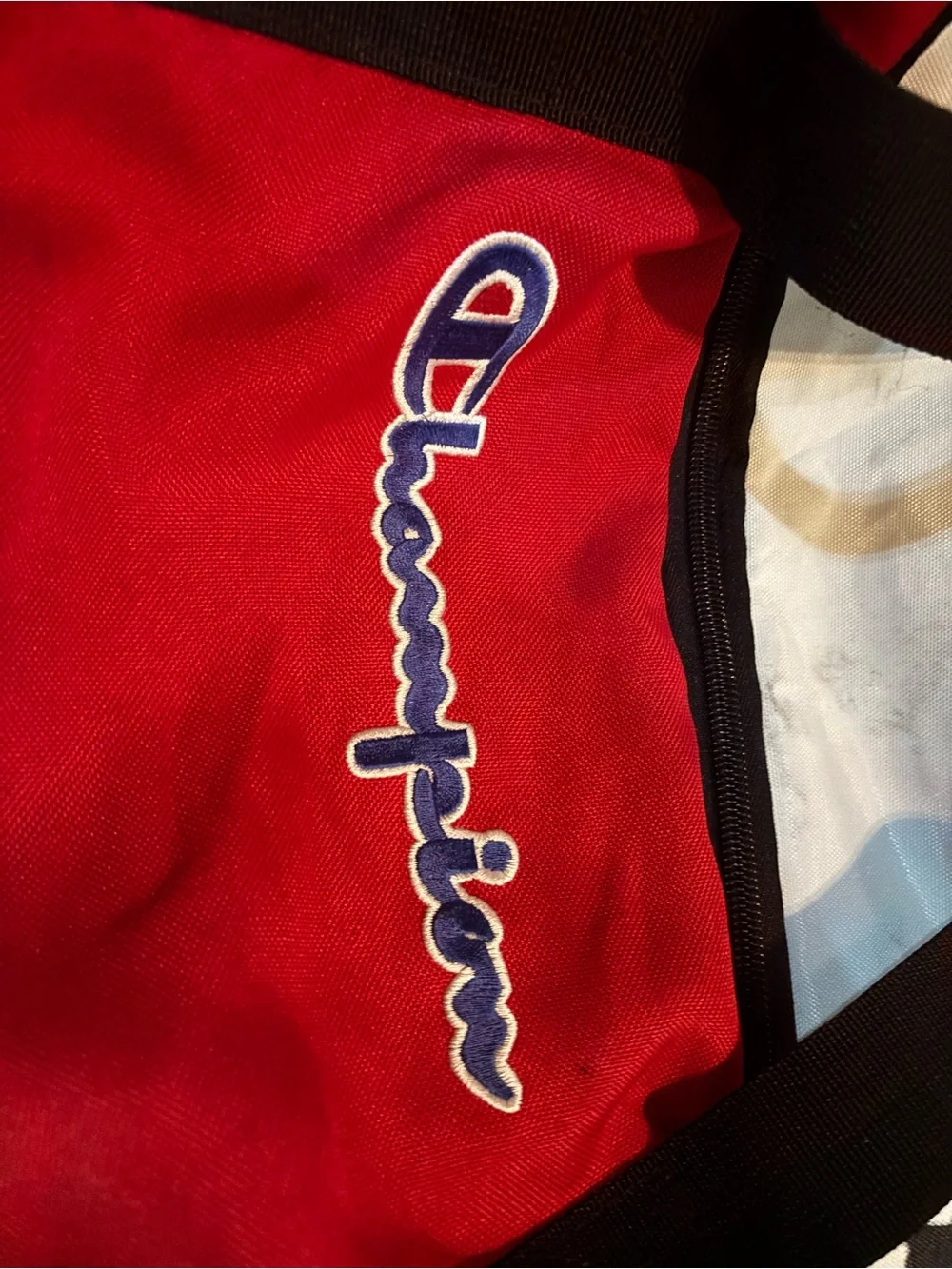 Champion durable duffel