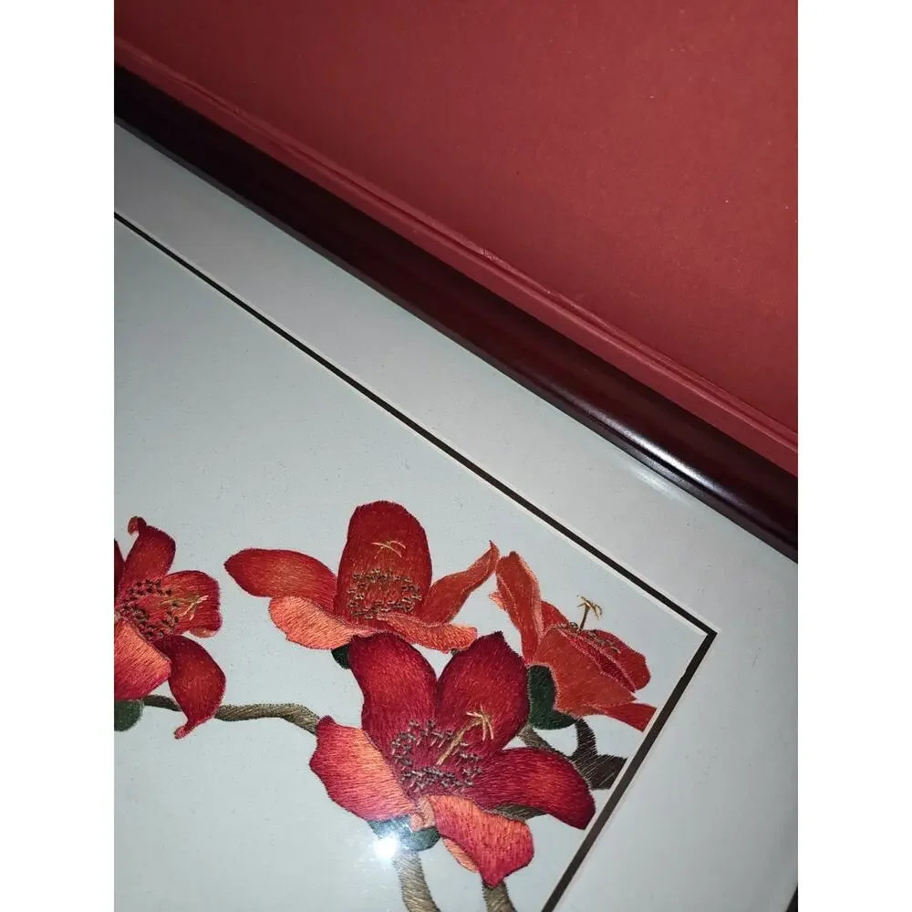 Cantonese Embroidery Kapok Silk Cotton Of South China Red Flowers Framed Decor