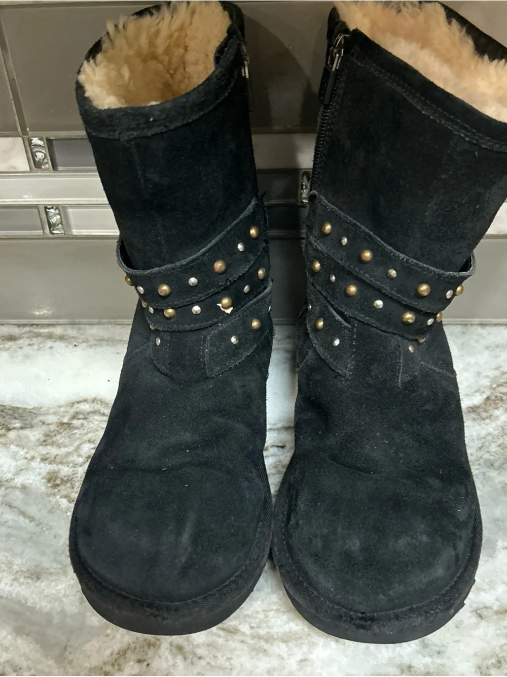 UGG Clovis Black Suede Winter Boots Kids  Size 3 Grls US Zip Studded Shearling.