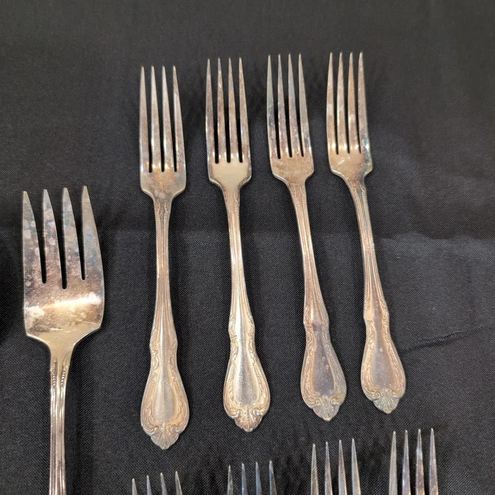 Wm. A. Rogers decorative cutlery