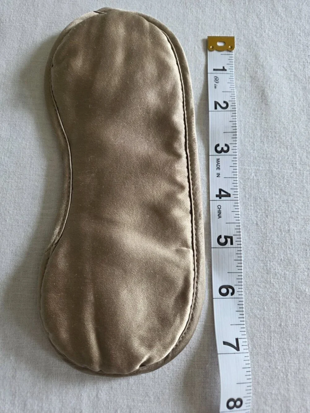Magnolia Silk soft taupe
