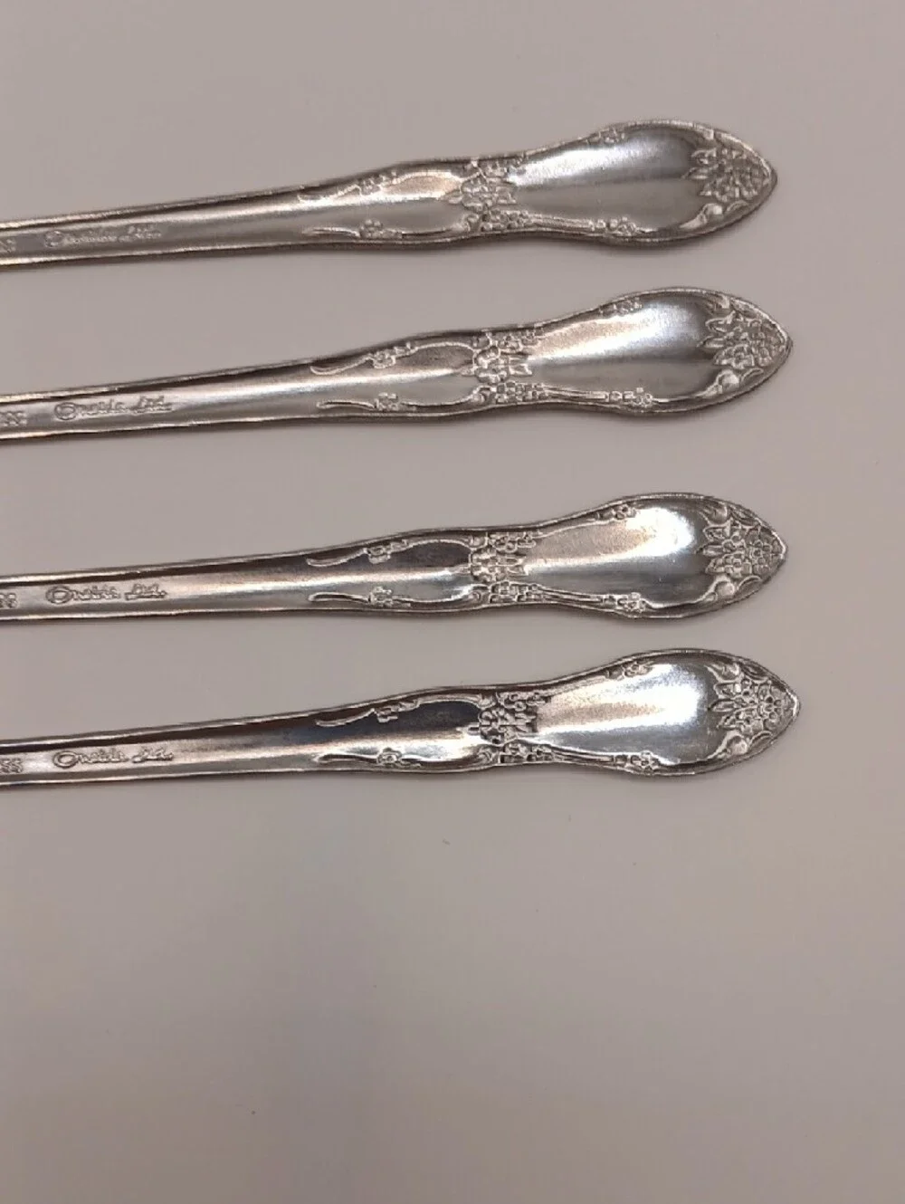 Wm Rogers Oneida Fenway Deluxe Stainless Cocktail Forks Set of 4
