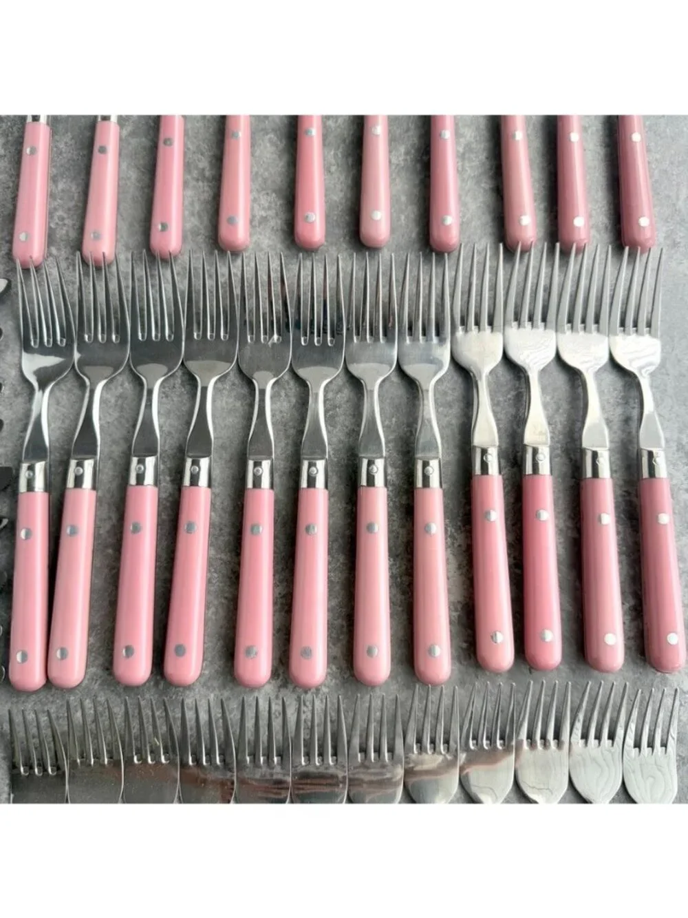 International more set teaspoons