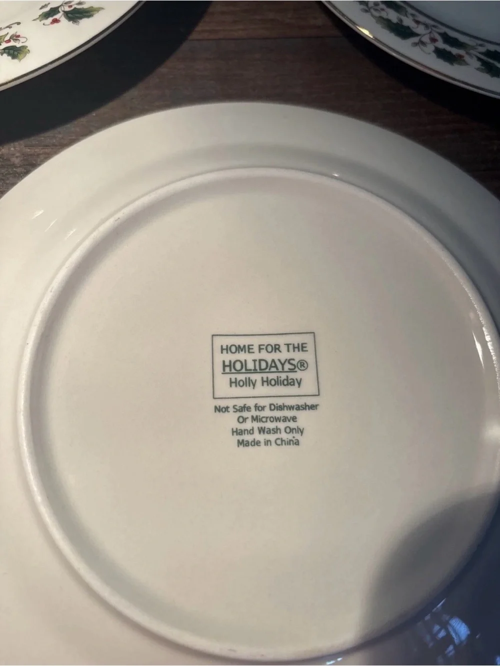 Corelle four dinner