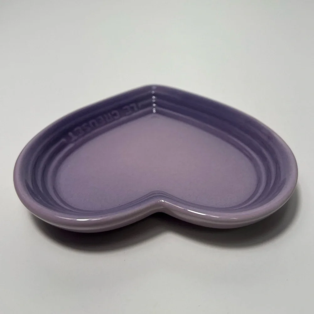 Le Creuset description add