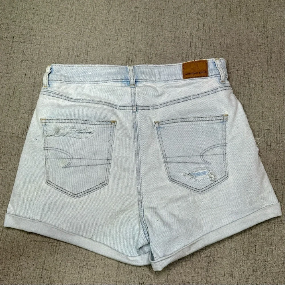 American Eagle Mom Short Distressed Destroyed Stretch High Rise Light Blue 8
