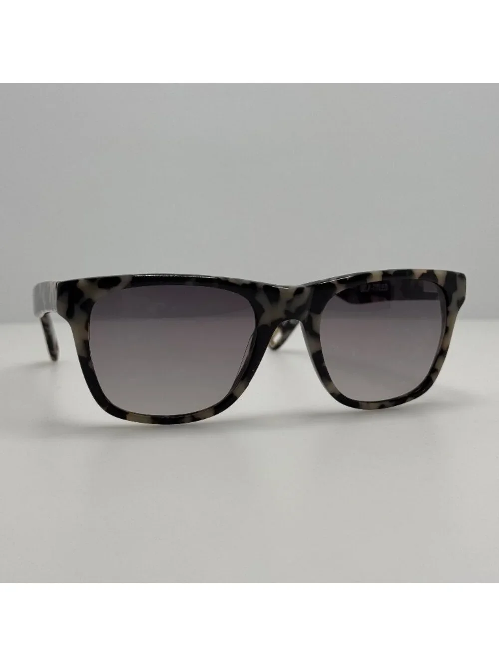Casse77e Cassette Sunglasses Hifi Self-Titled