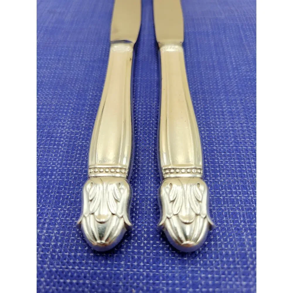 Holmes & Edwards International Silver 1938 Danish Princess Dinner Knive Set of 2