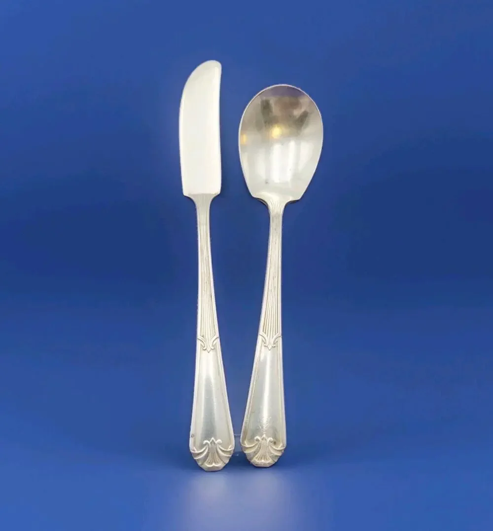 International Silverplate Wm Rogers Mfg FIDELIS Butter Knife & Sugar Spoon 1933