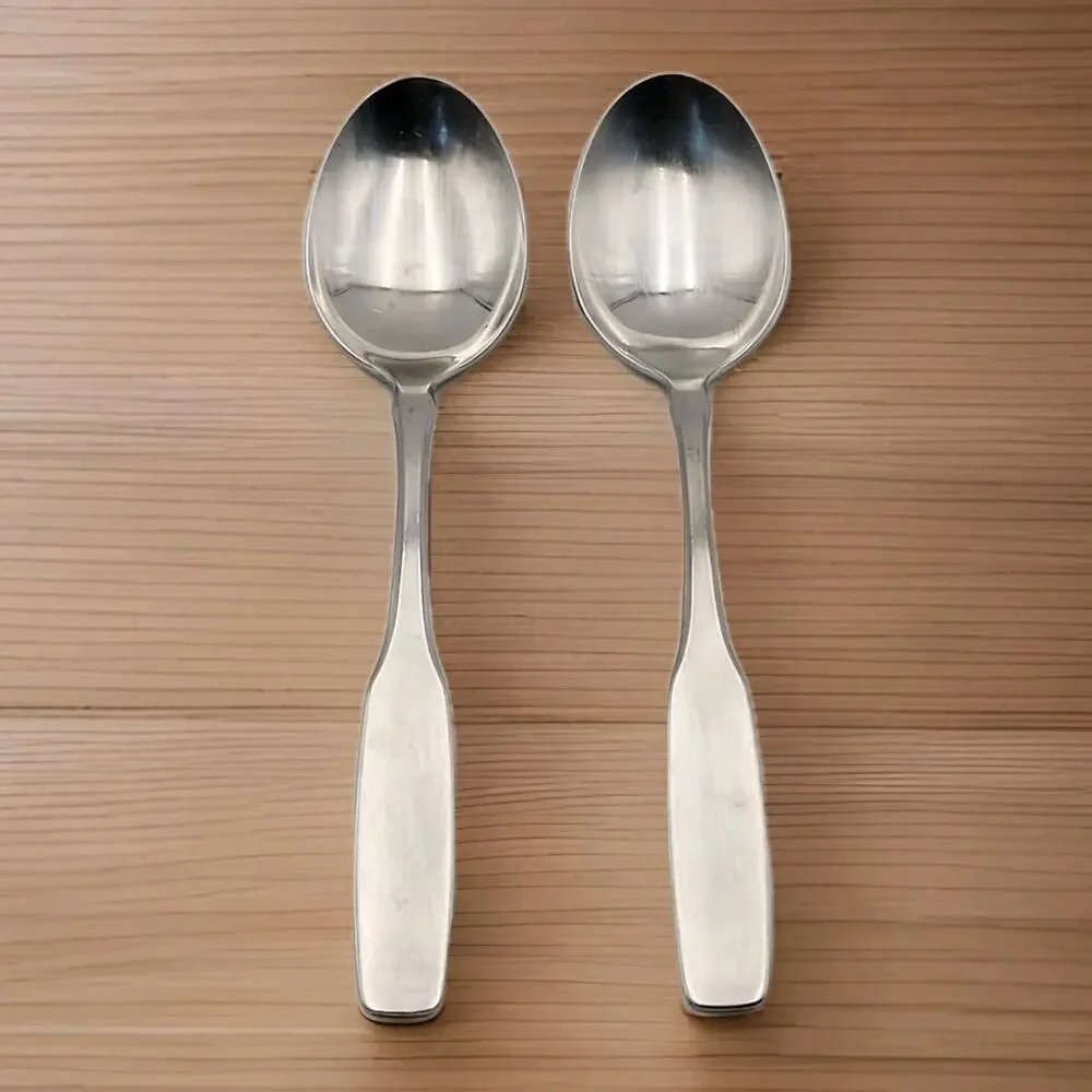 Oneida Paul Revere Set 2 Place Oval Soup Spoon 6.75