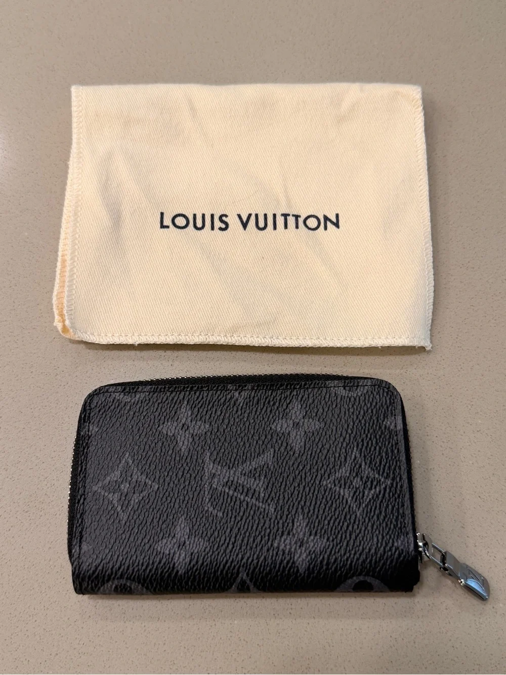 Louis Vuitton like new