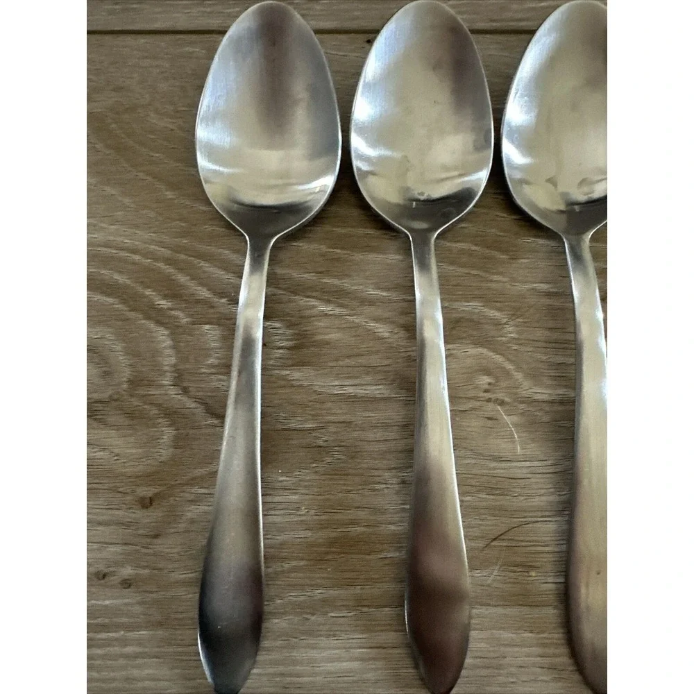 Oneida flatware trista place