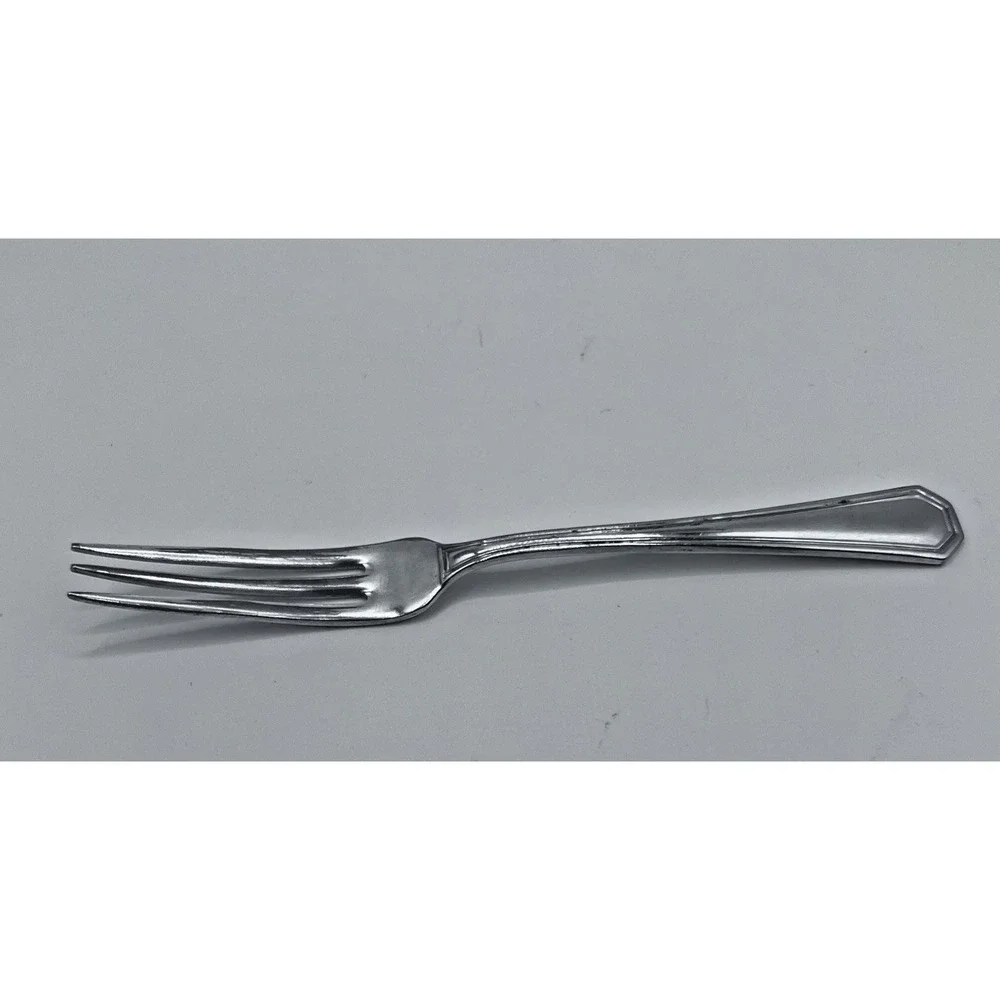 Vintage Middletown Stainless Cocktail Oyster Seafood Dessert Fork 5 Replacement