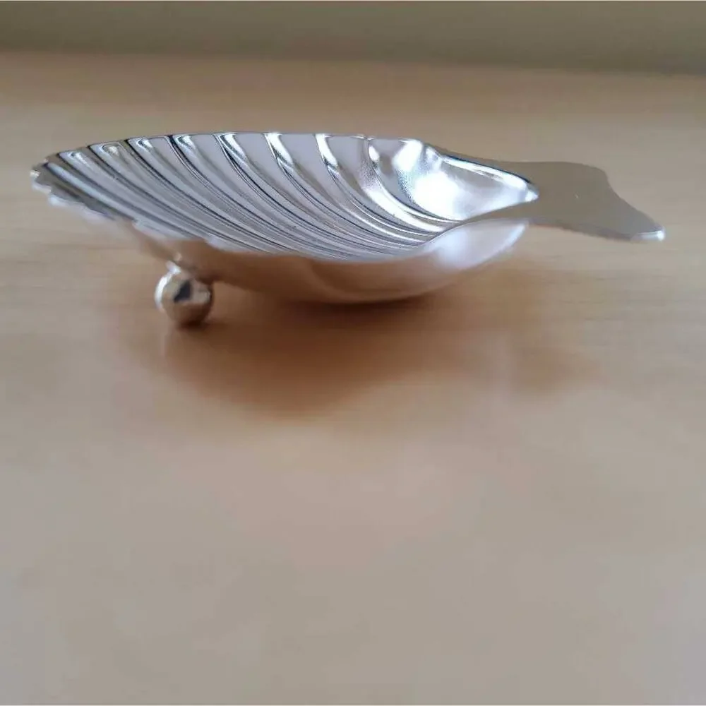 Tiffany & Co Clam Sea Shell Dish Sterling Silver Footed Collectible Decor