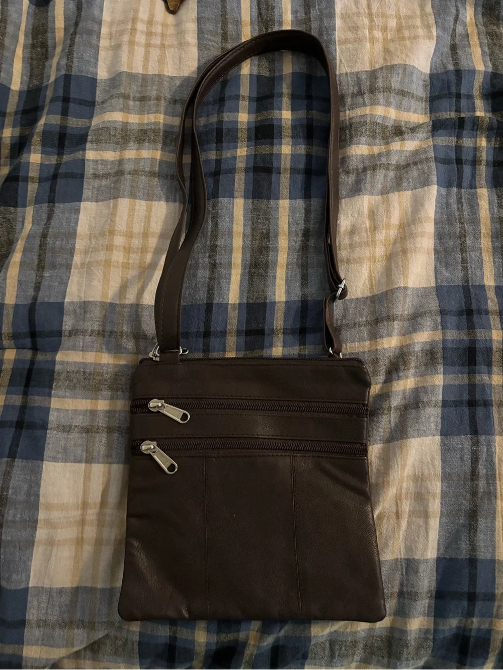 Womens Brown Leather Crossbody Bag - Classic Everyday Carry