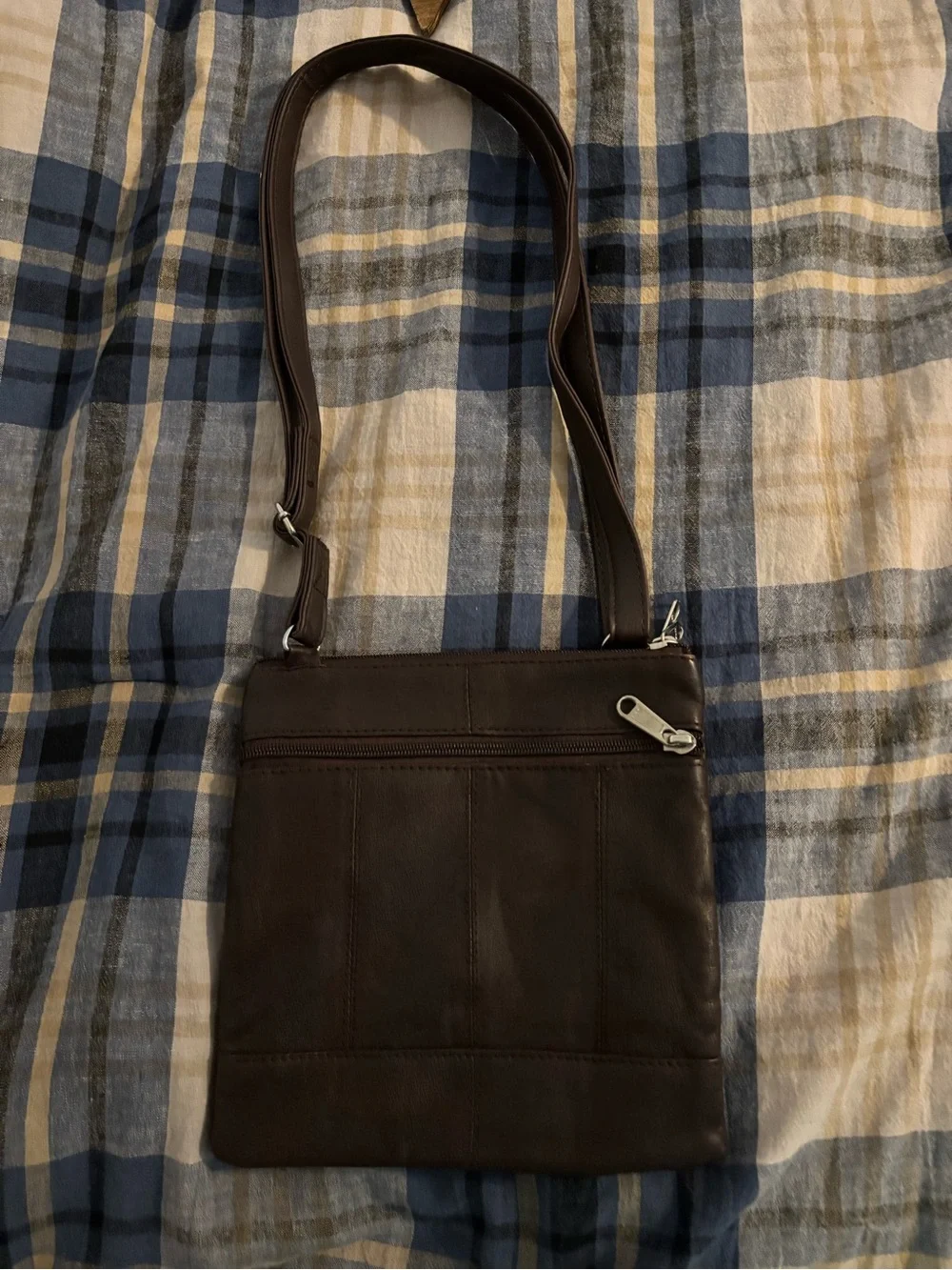 N/A sleek brown
