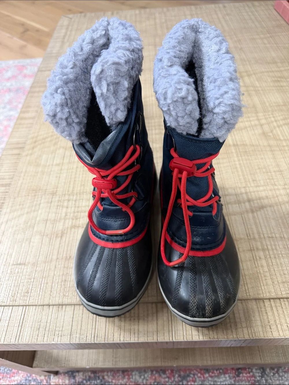 Kids Winter Snow Boots - Navy with Red Laces