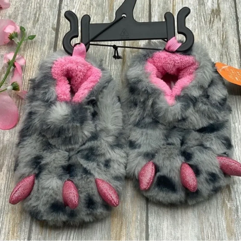 Baby Girl Fuzzy Claw Foot Little Monster Feet Slippers Shoes Size 3