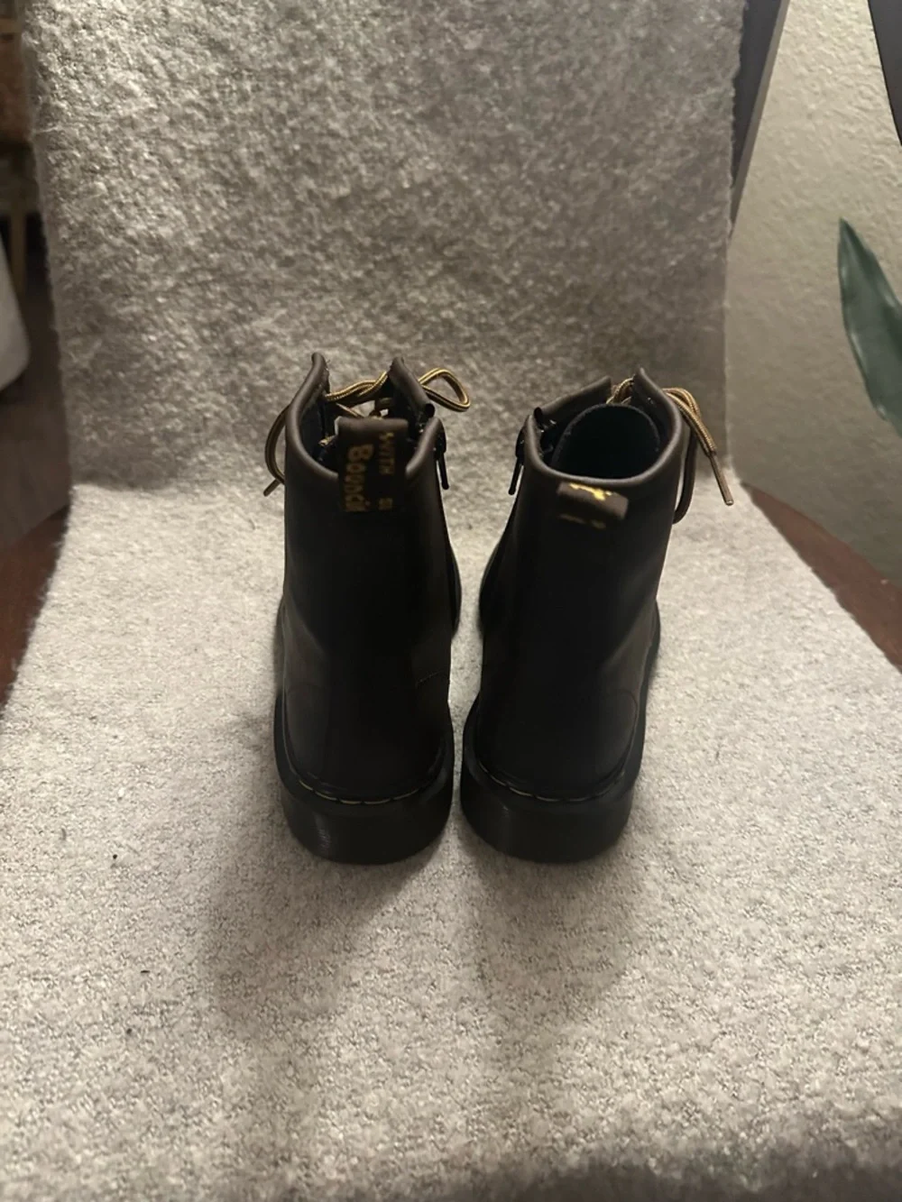 Dr. Martens classic kids
