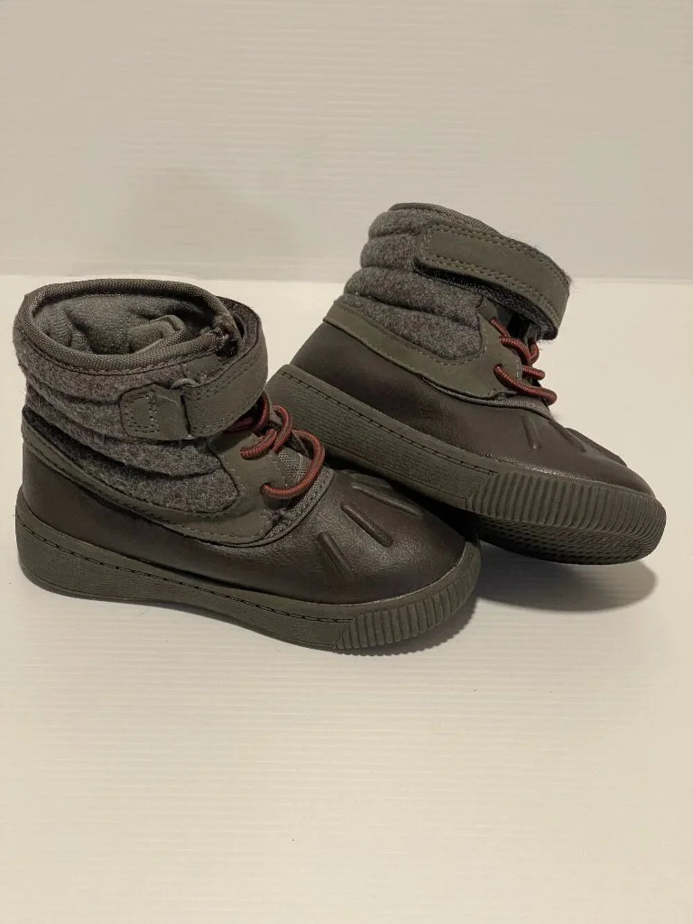 Carter's Boys Shoes