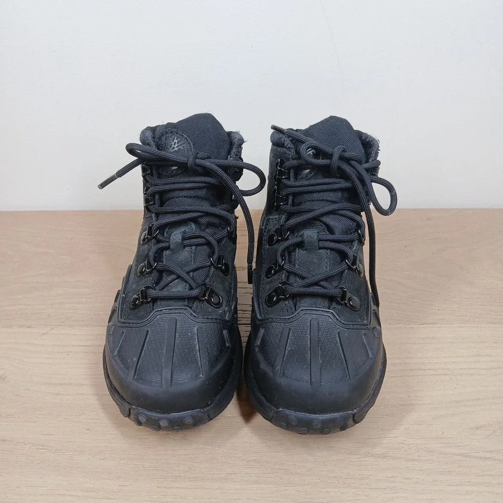Timberland pre owned