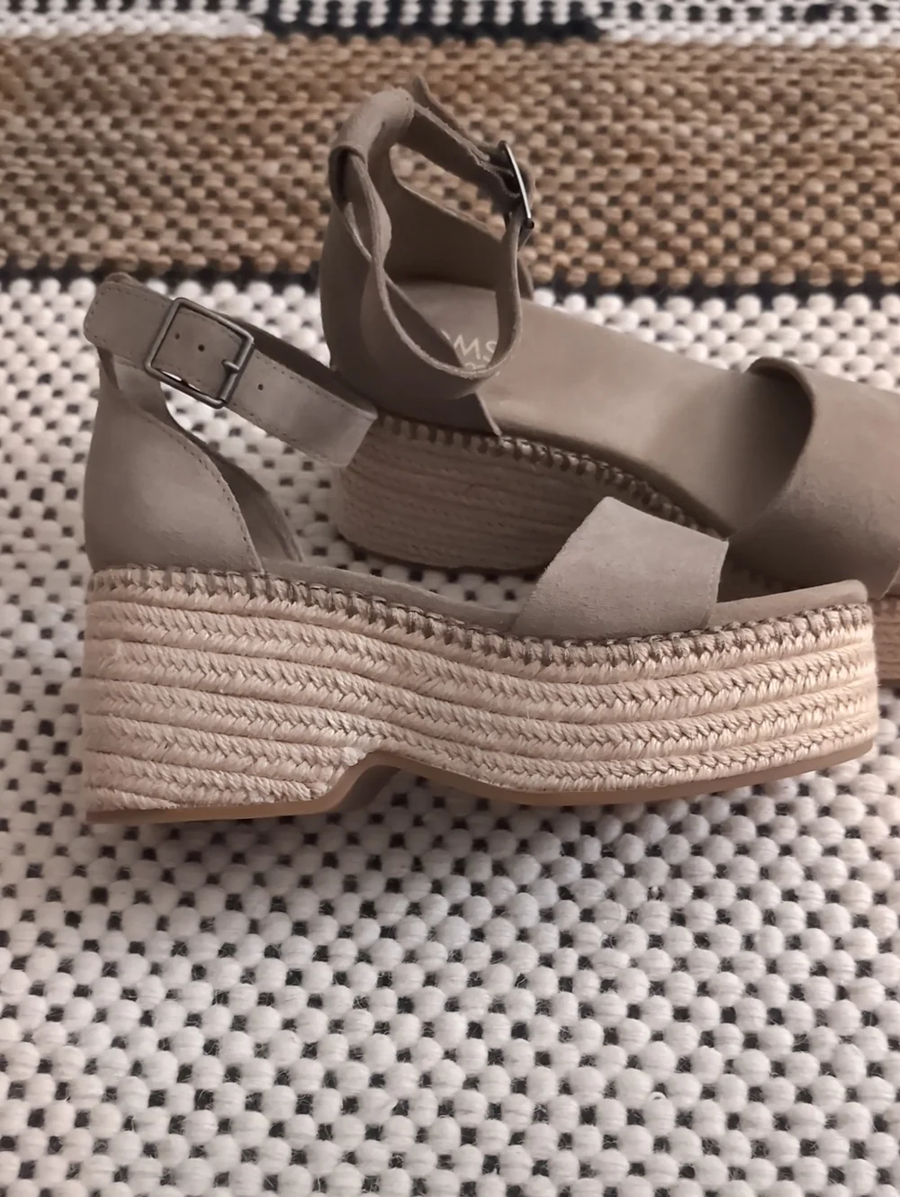 Toms ♥️ color