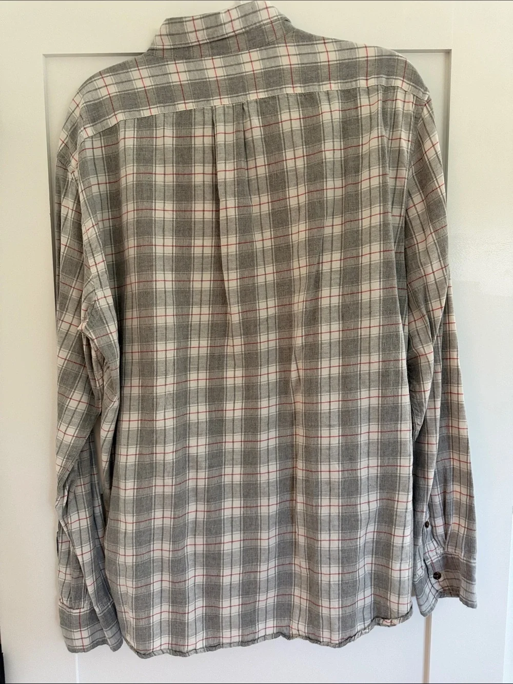 J. Crew Gray and Pink Plaid Button-Down Shirt XL Slim