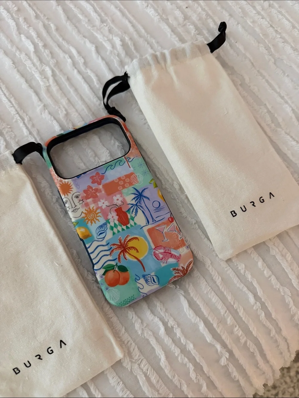 Burga Floral and Tropical Pattern iPhone Case - Multicolor iphone 17 pro max