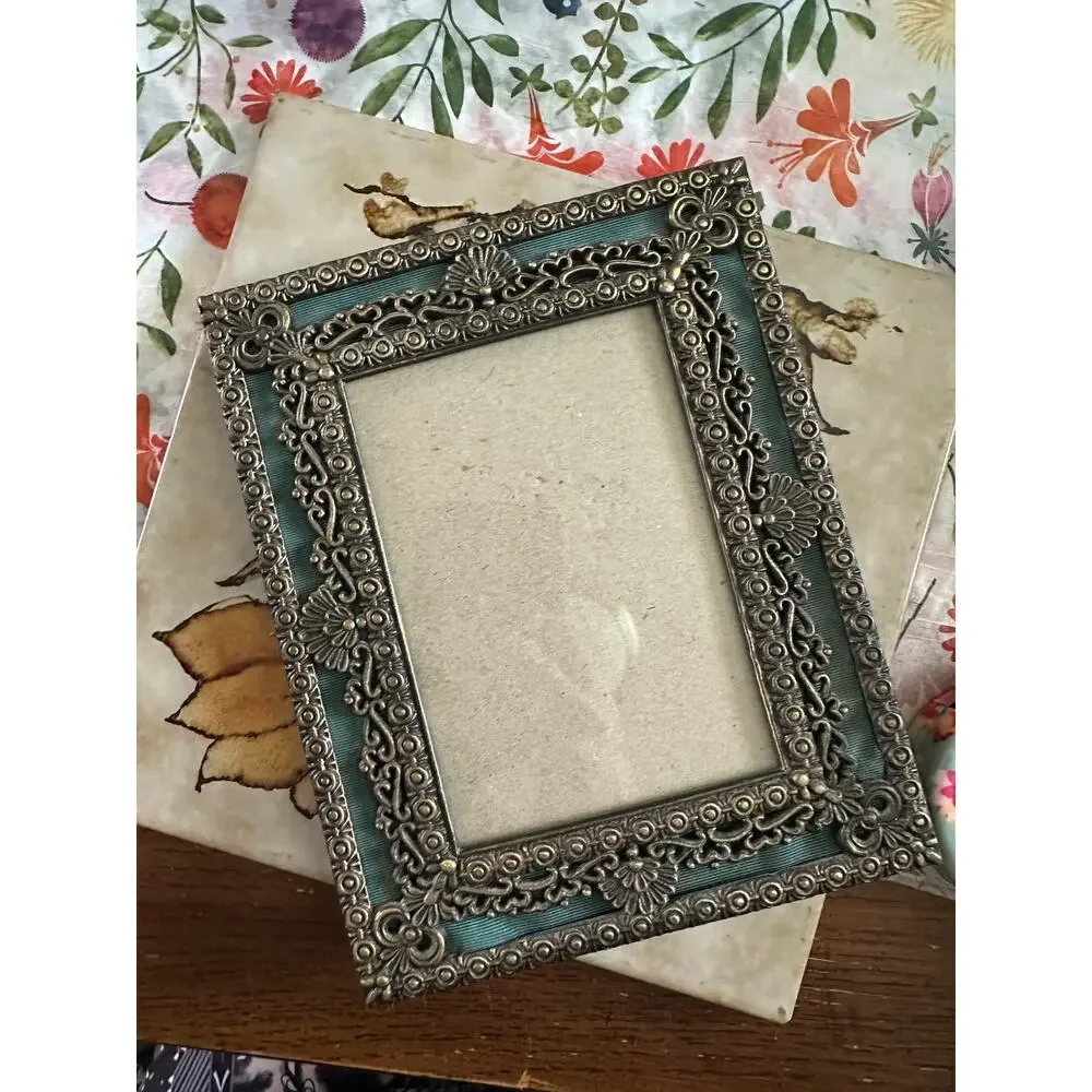 Frame Denim mystical included