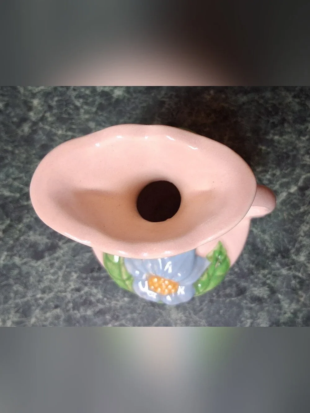 Hull Pottery selling this