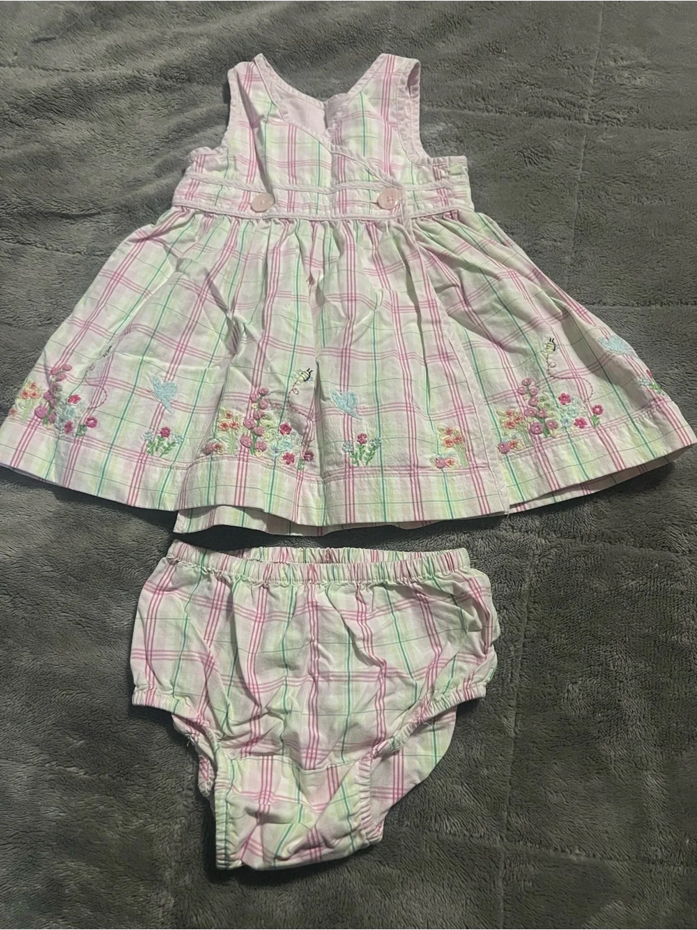 GAP cute plaid