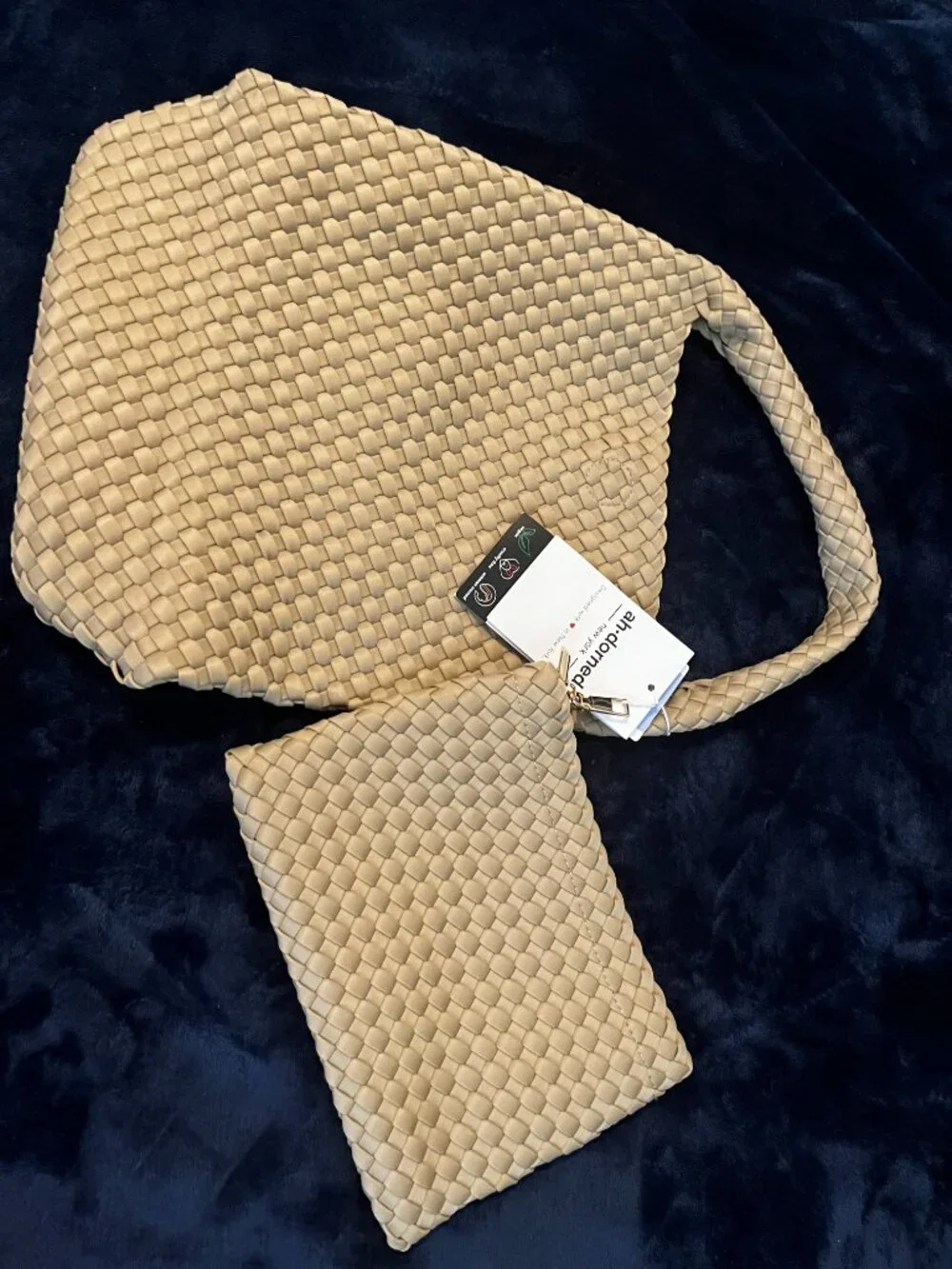 NEW Ah-Dorned 'Lauren' Woven Neoprene Medium Tote Bag with Matching Mini Pouch