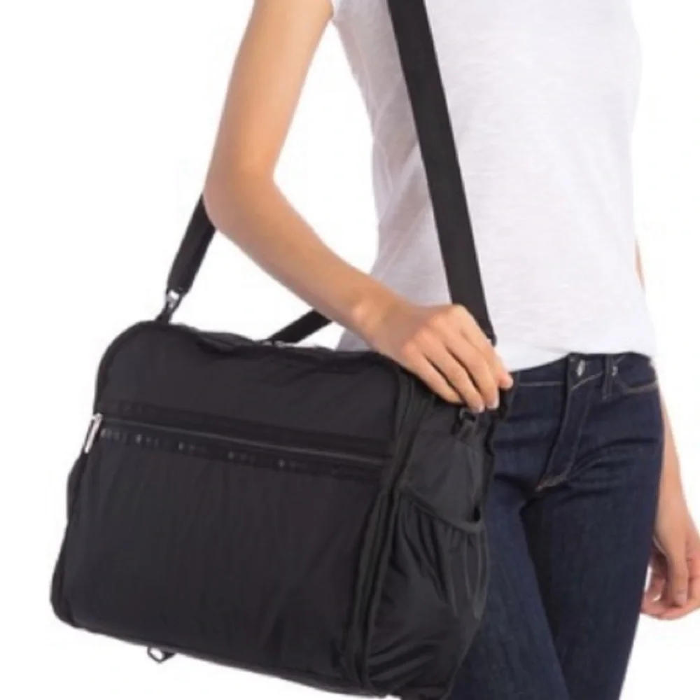 Lesportsac like new