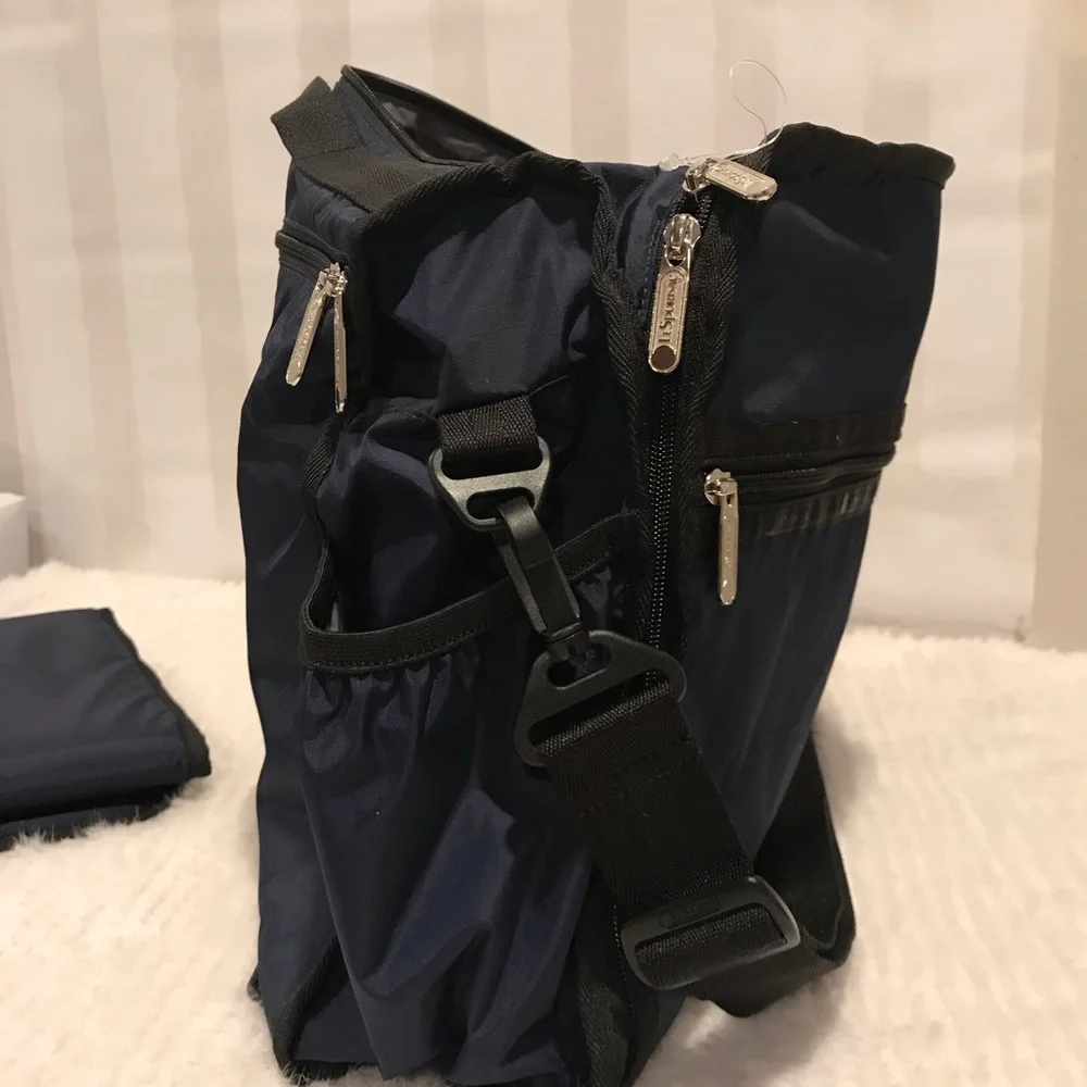 Lesportsac like new