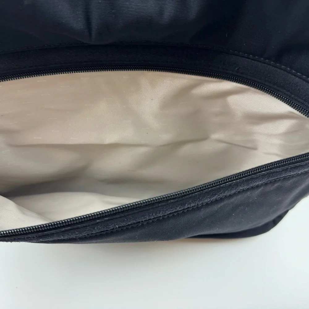 Tumi sando 6172d