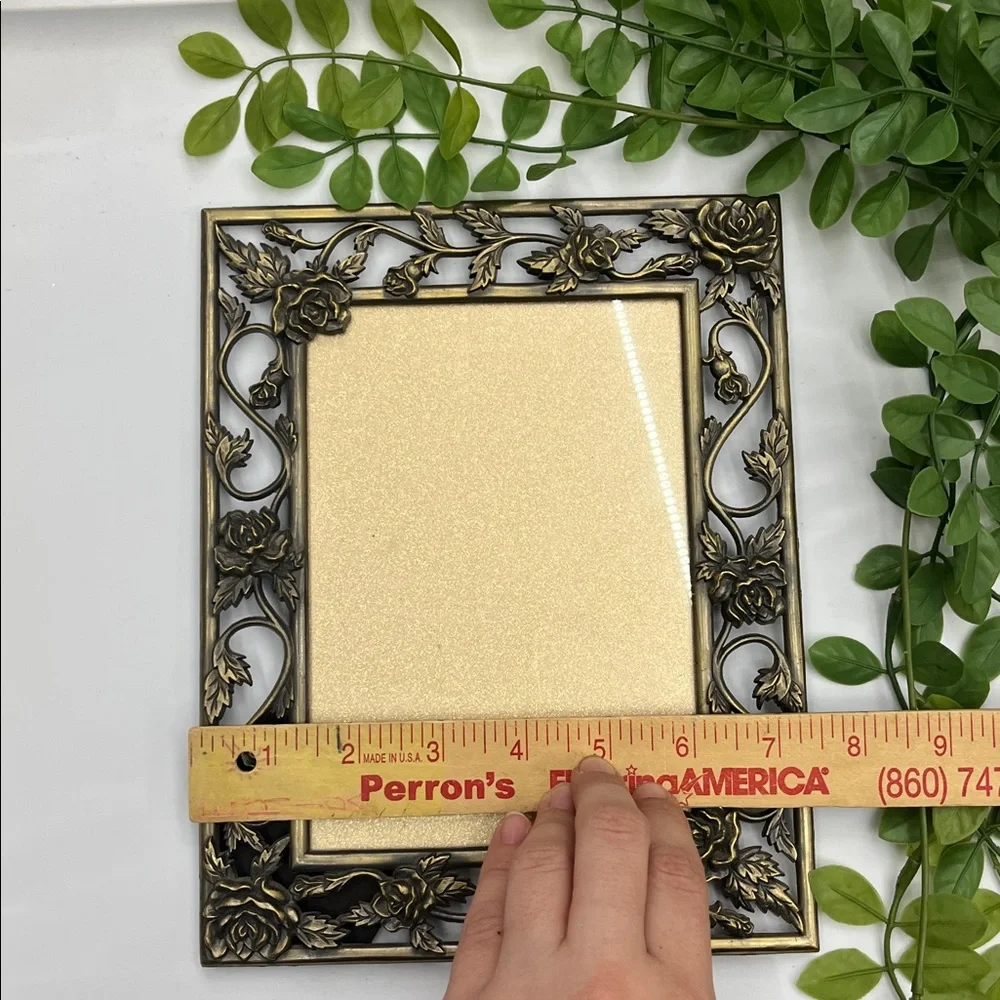 Vintage Bronze Floral Picture Frame 5x7