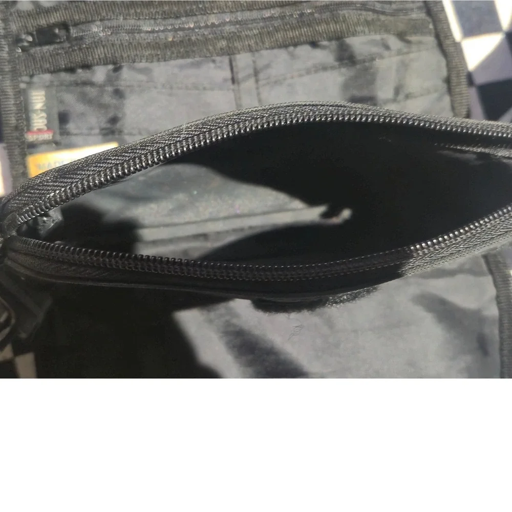 Tan-Sac Sport Black Nylon Crossbody Travel Bag Organizer Utility‎ Pouch T6