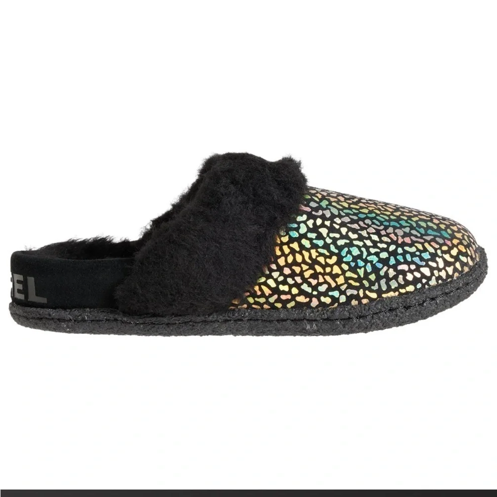 Sorel Boys Girls 3C Nakiska Slide II Slippers - Suede Black Pattern NWT