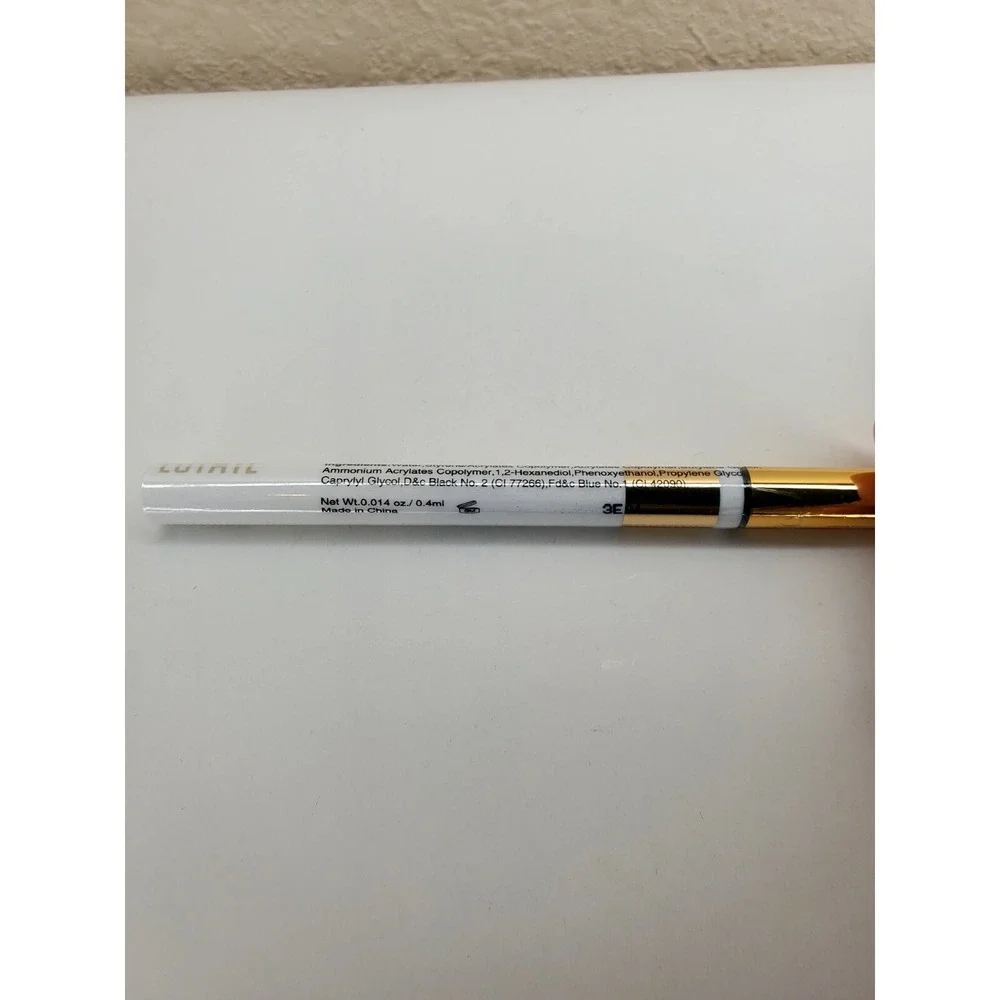 Estate Cosmetics Precision Liquid Liner in Black ‎ Sealed Full Size 0.14 oz.