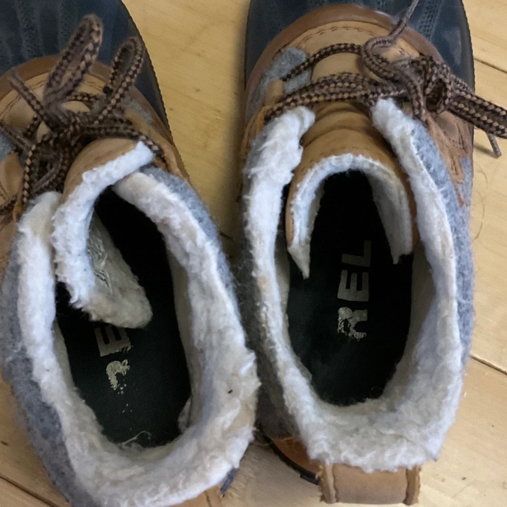 Sorel warm durable