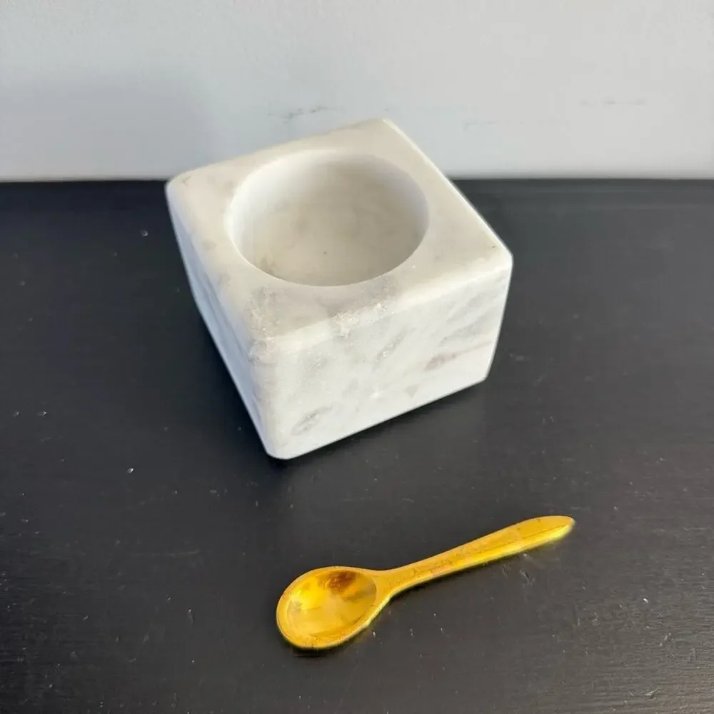 Unbranded square white