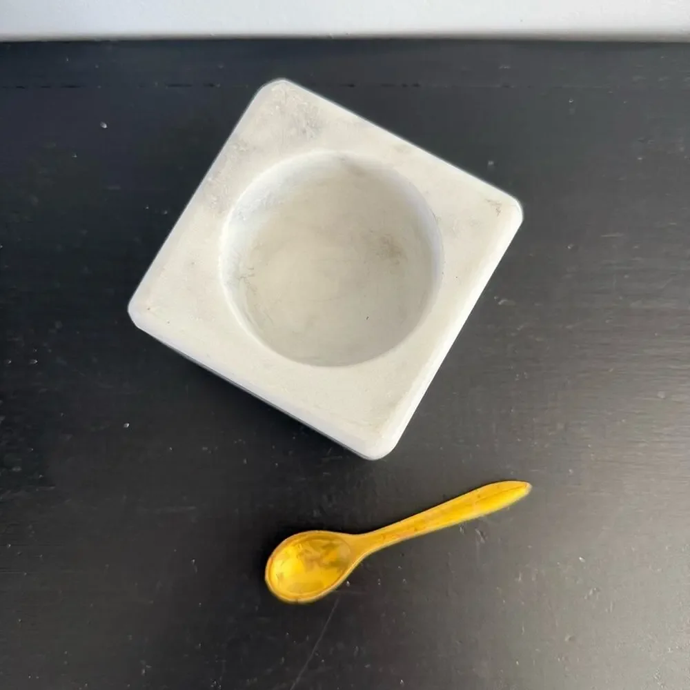 Unbranded square white