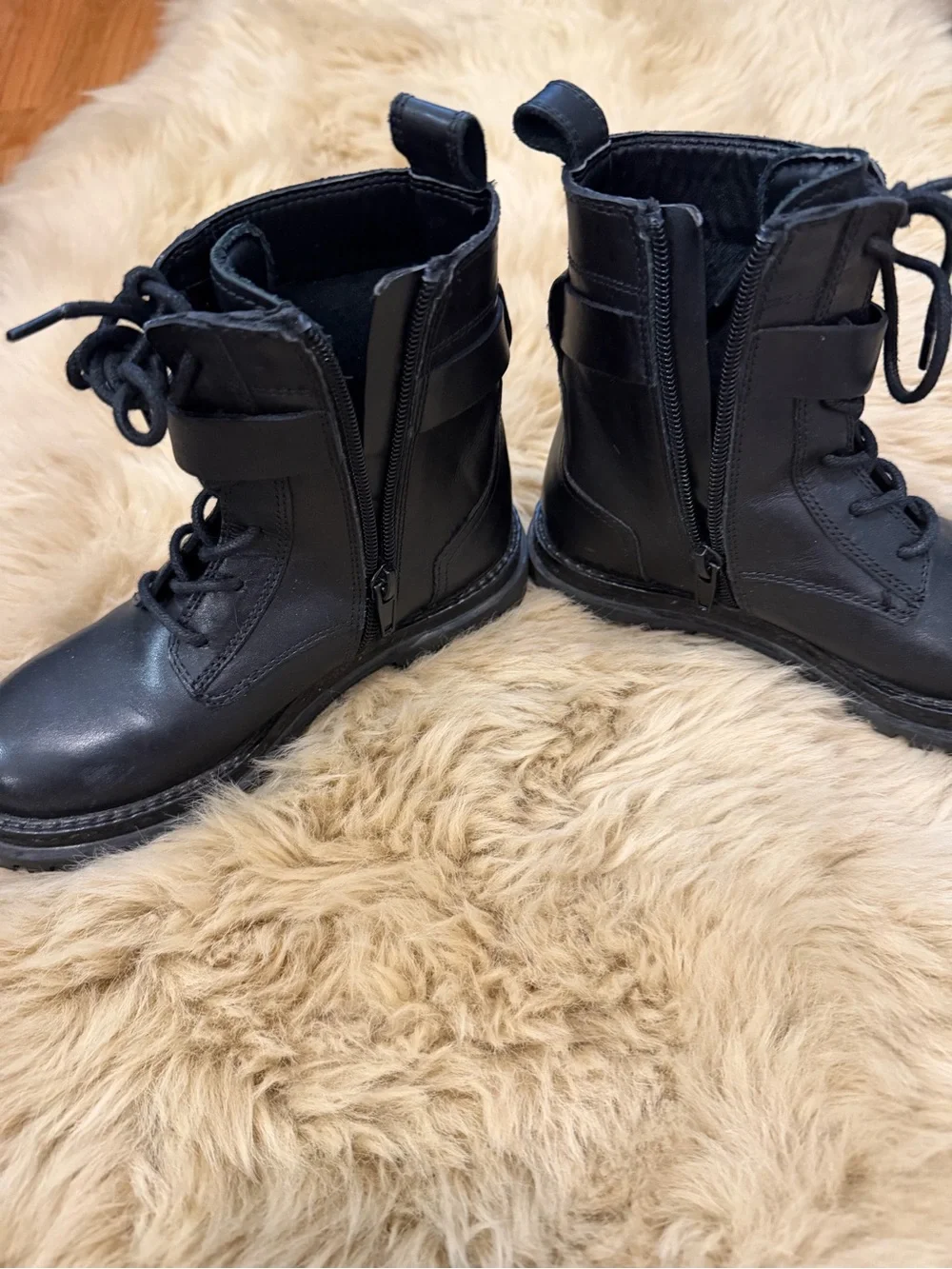 Zara sleek black