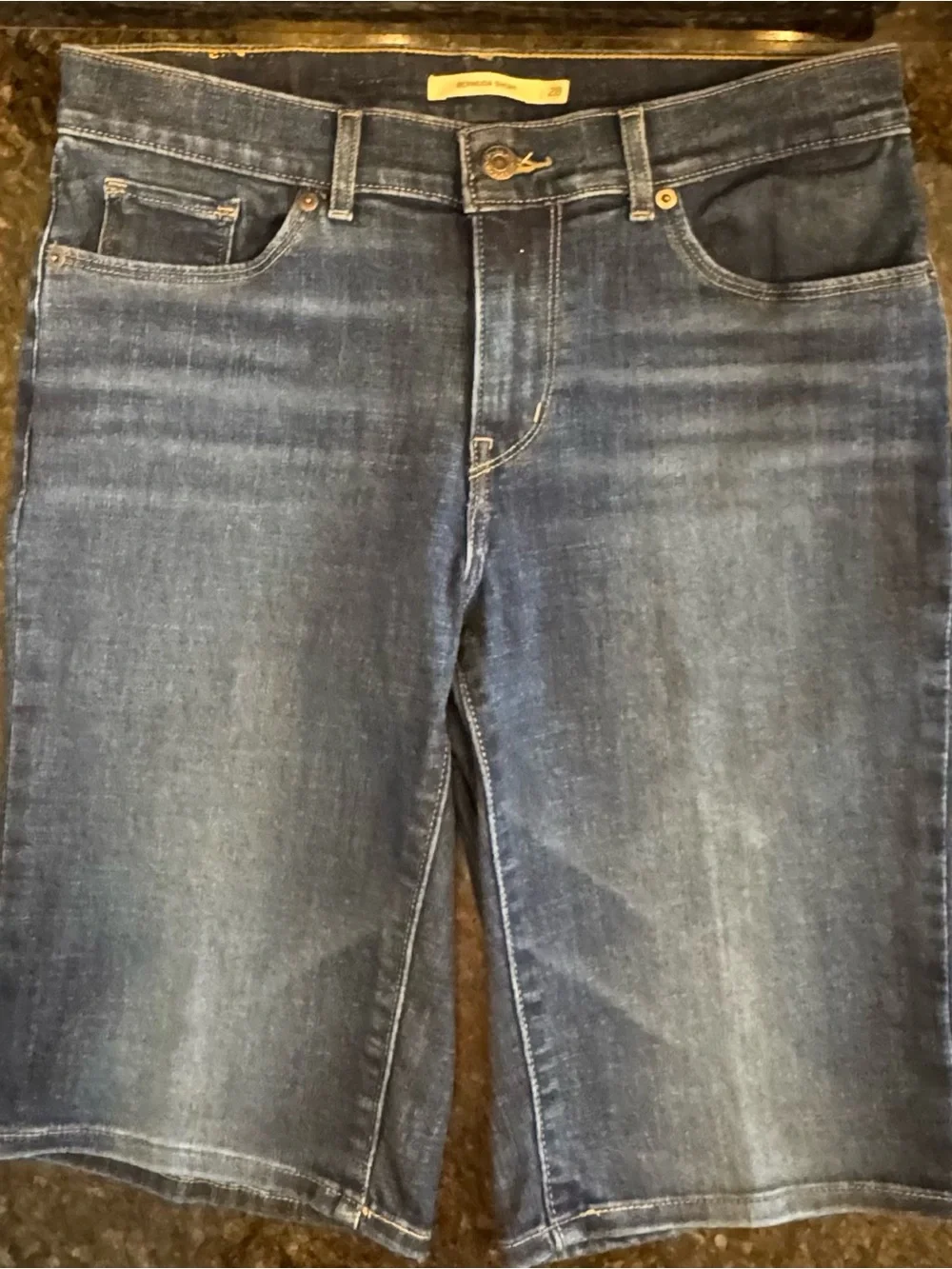 Levi Strauss & Co. Red Tag Women's Denim Bermuda Shorts, SZ 6 (28), NWOT