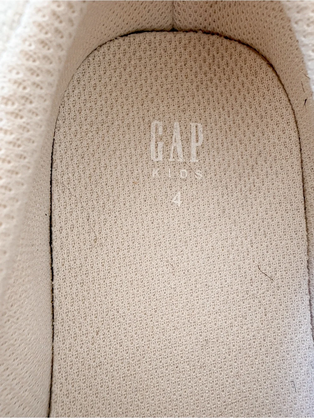 GAP light cream